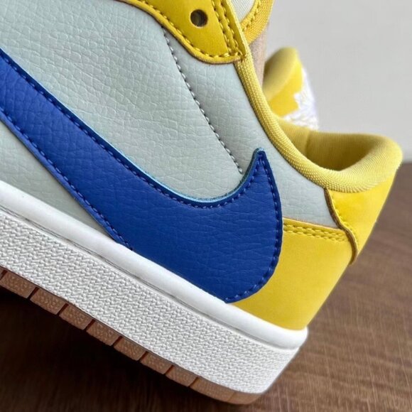 Travis Scott x Air Jordan 1 Low OG \'Canary Yellow\'